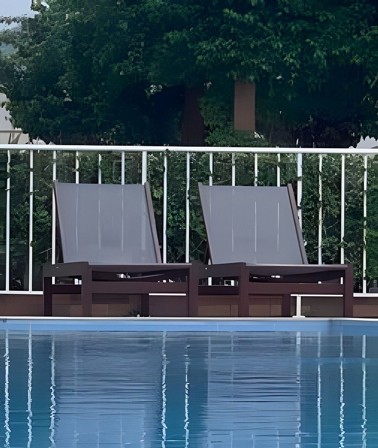 Cobertura com Jacuzzi Privativa a 500m do mar