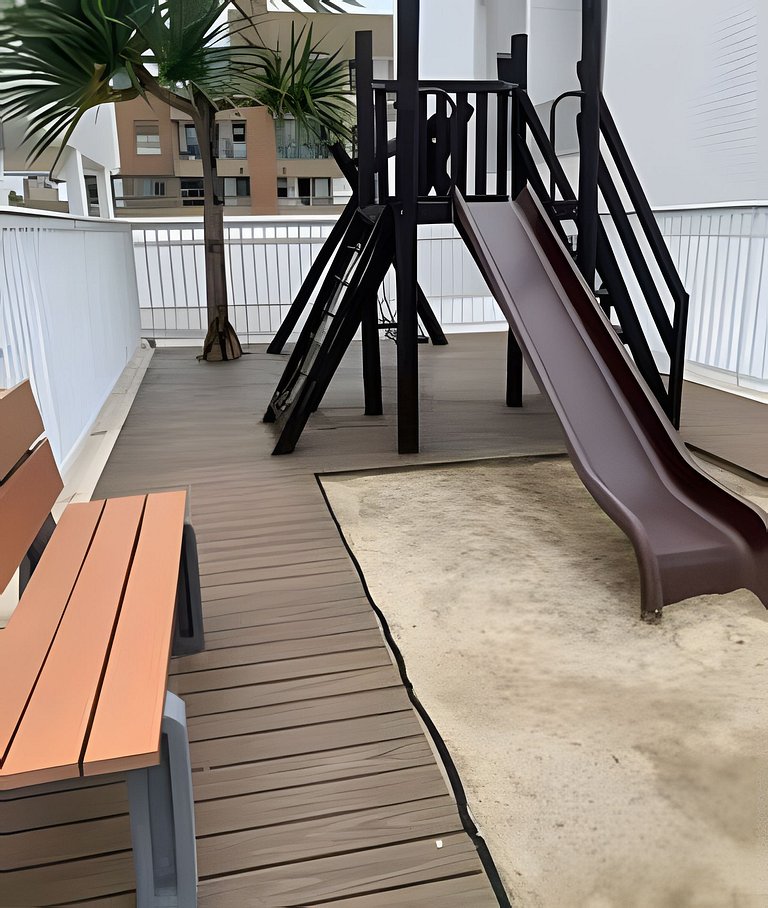 Cobertura com Jacuzzi Privativa a 500m do mar