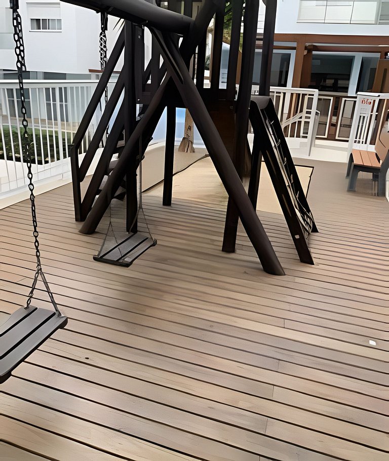 Cobertura com Jacuzzi Privativa a 500m do mar