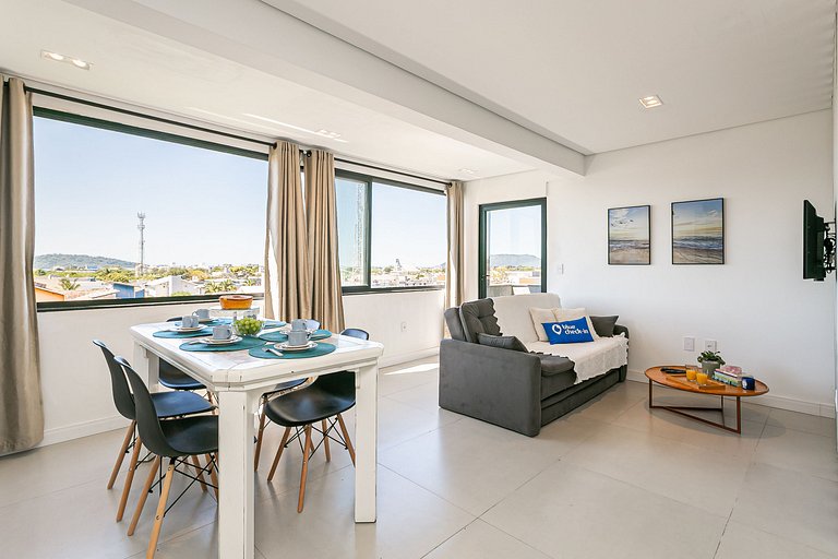 Close to the beach, do everything on foot