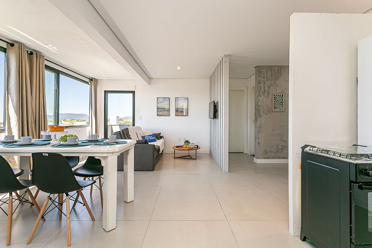 Close to the beach, do everything on foot