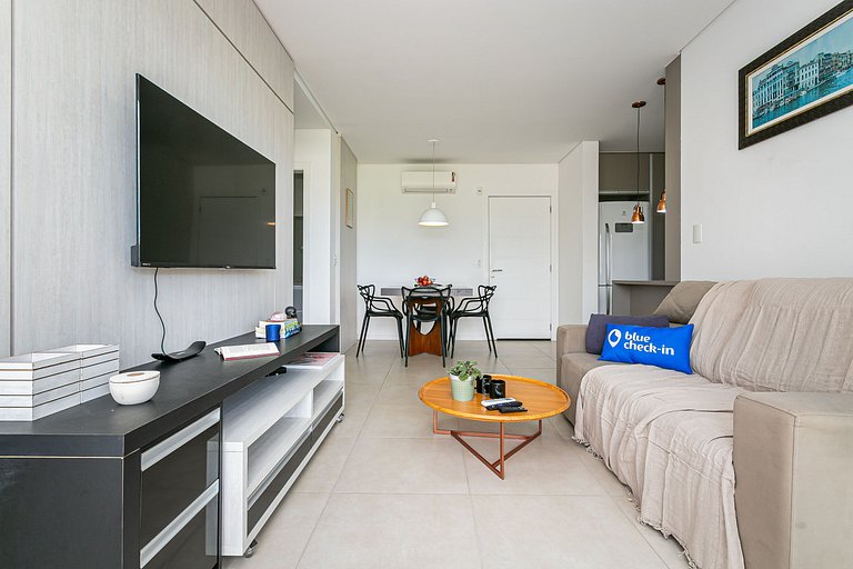 10 min a pé da Praia do Campeche | Condo Completo