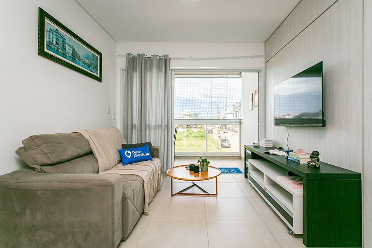 10 min a pé da Praia do Campeche | Condo Completo