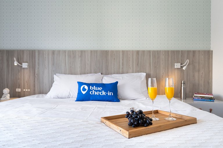 Cobertura con jacuzzi privado a 500 metros del mar