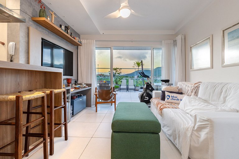Penthouse mit privatem Jacuzzi, 500 m zum Meer