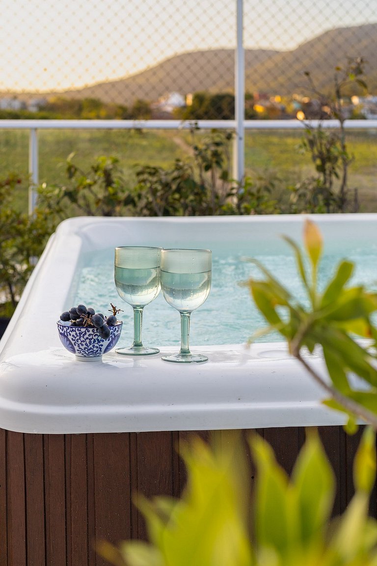 Penthouse mit privatem Jacuzzi, 500 m zum Meer