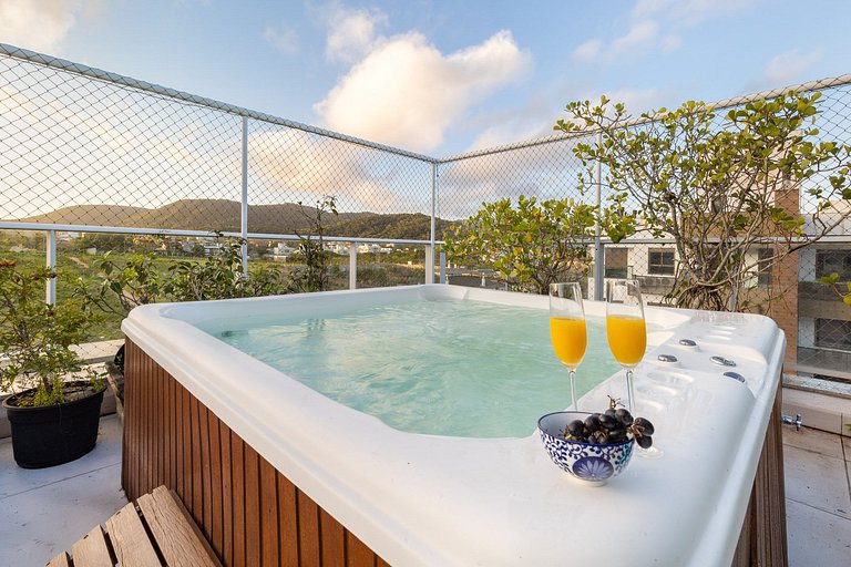 Penthouse mit privatem Jacuzzi, 500 m zum Meer