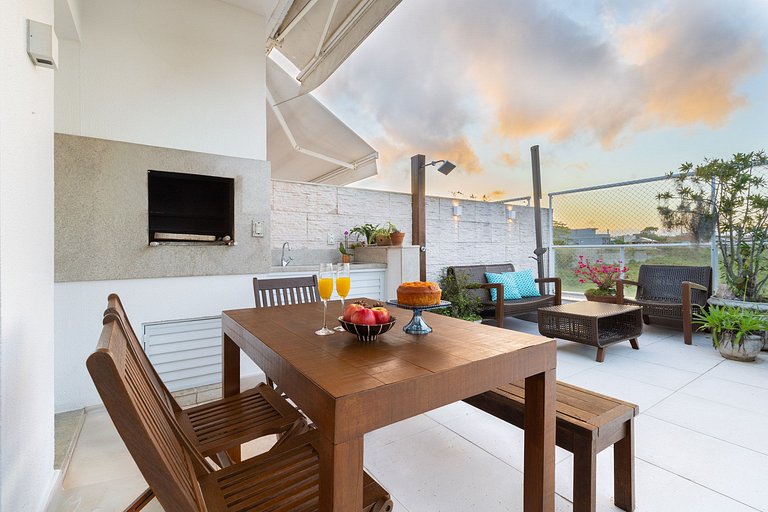 Penthouse mit privatem Jacuzzi, 500 m zum Meer