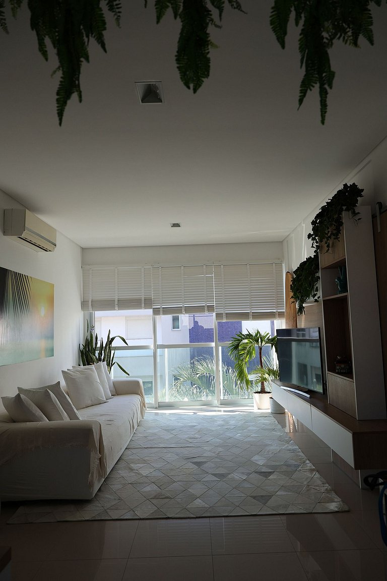 Passos do Mar com Alto Padrão e Piscina