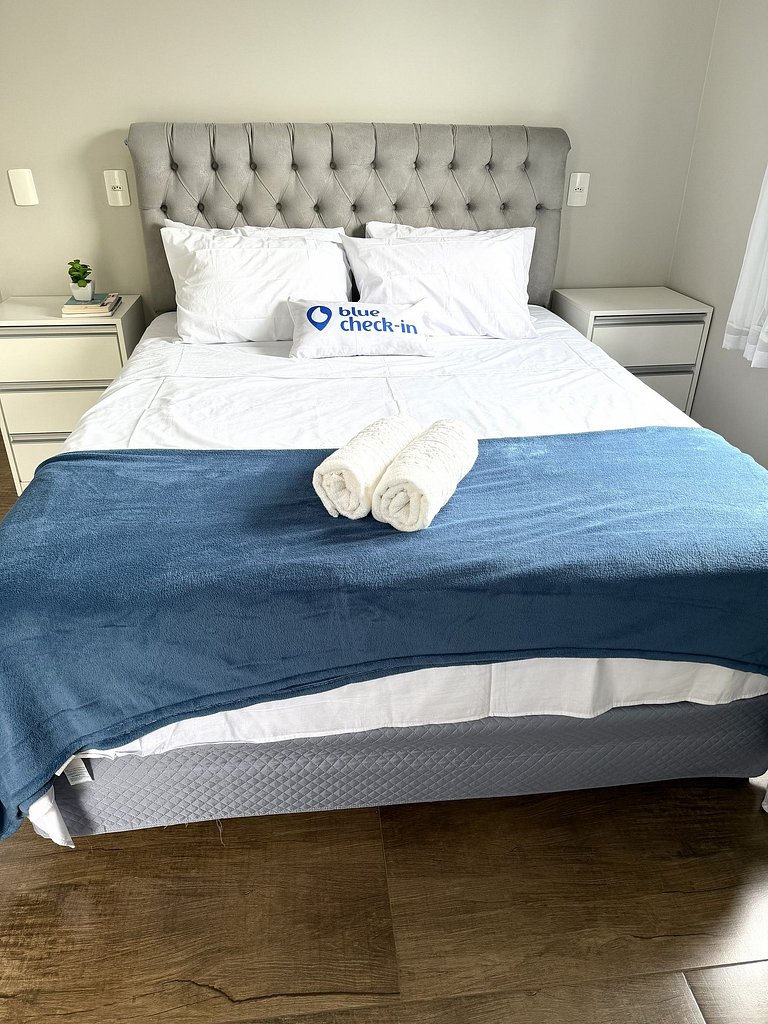 Casão no Campeche Com Piscina e Perto da Praia