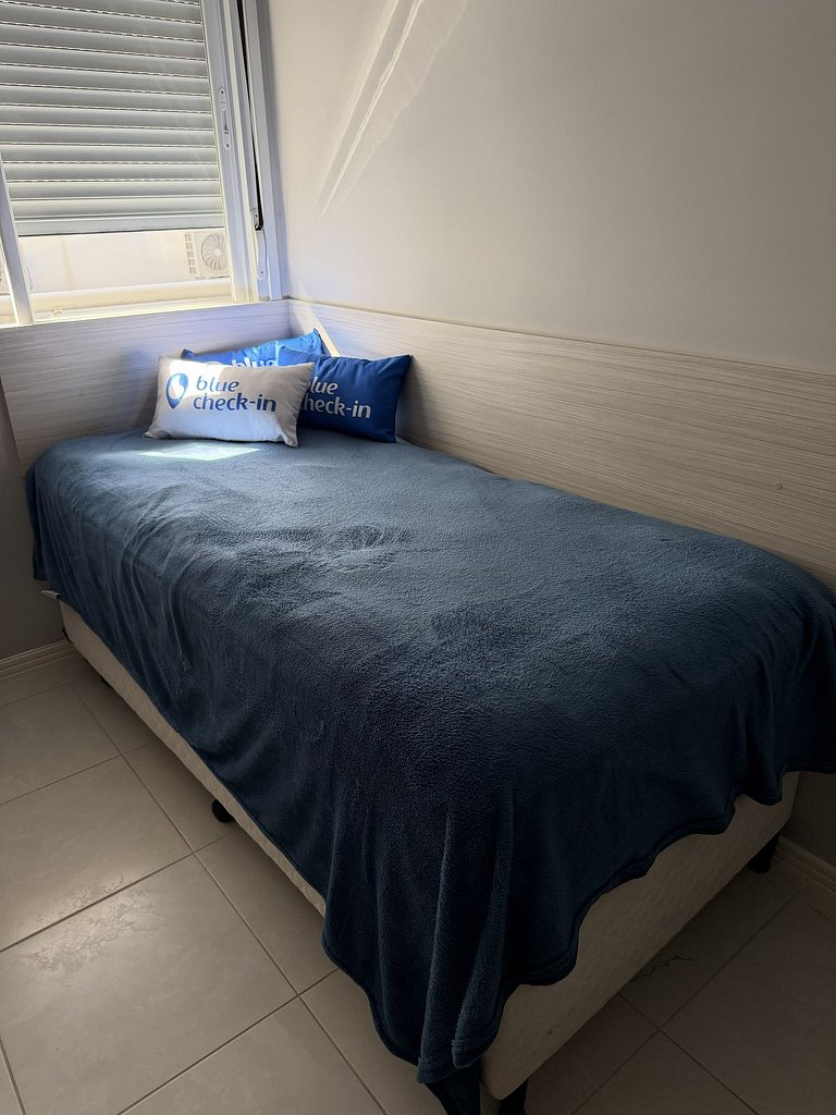 Casão no Campeche Com Piscina e Perto da Praia