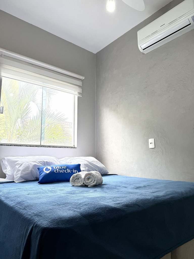 Casão no Campeche Com Piscina e Perto da Praia