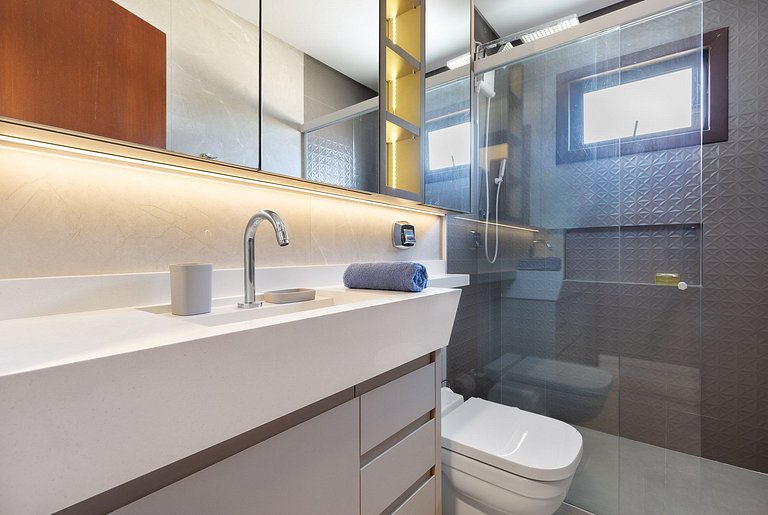 Casa pé na areia: piscina churrasqueira jacuzzi e+