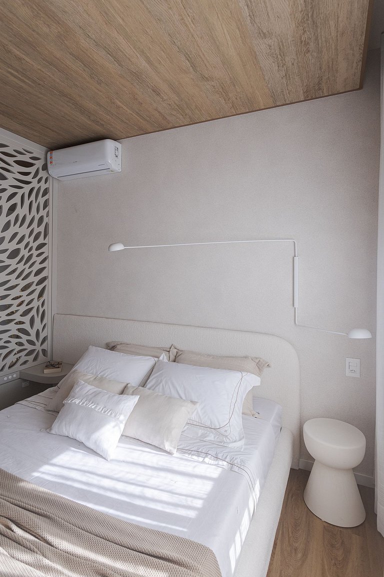 Pé na Areia com Luxo Piscina e Churrasqueira