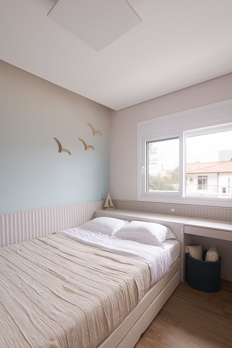 Pé na Areia com Luxo Piscina e Churrasqueira