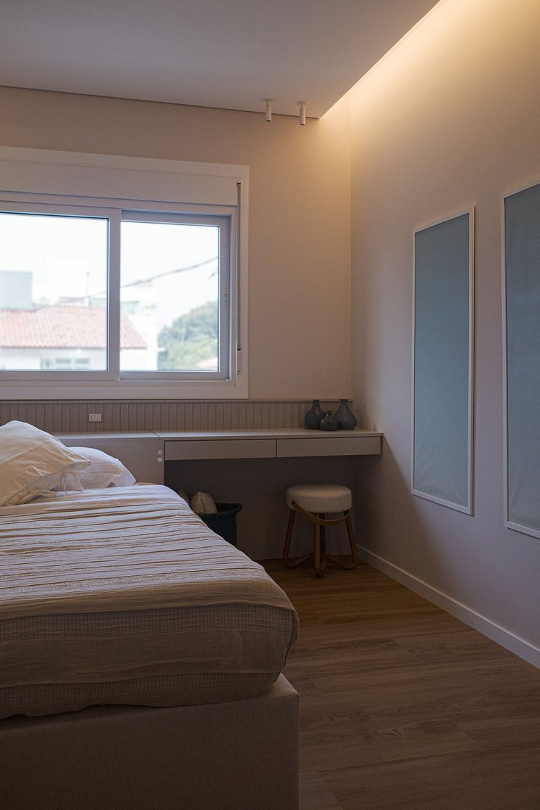 Pé na Areia com Luxo Piscina e Churrasqueira