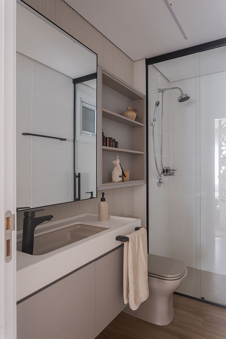 Pé na Areia com Luxo Piscina e Churrasqueira