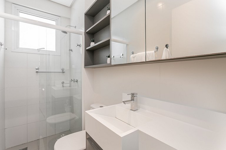 Passos do Mar com Alto Padrão e Piscina