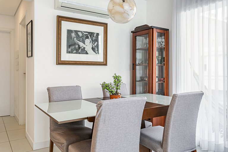 Penthouse mit Jacuzzi nur wenige Schritte vom Meer entfernt