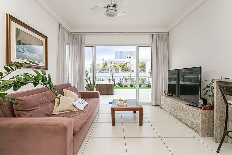 Penthouse with Jacuzzi just steps from the sea in Campeche