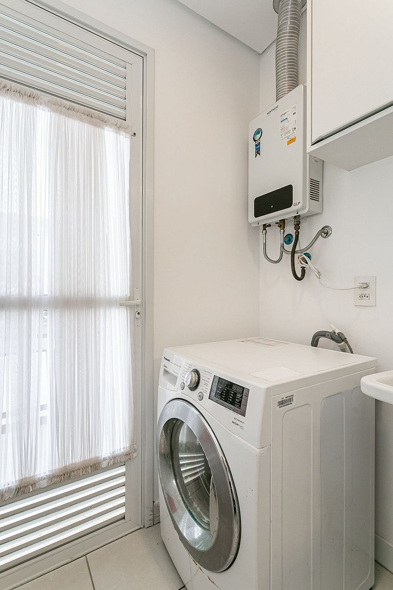 Penthouse mit Jacuzzi nur wenige Schritte vom Meer entfernt