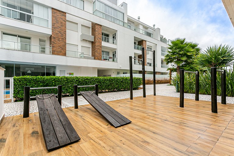 Penthouse mit Jacuzzi nur wenige Schritte vom Meer entfernt