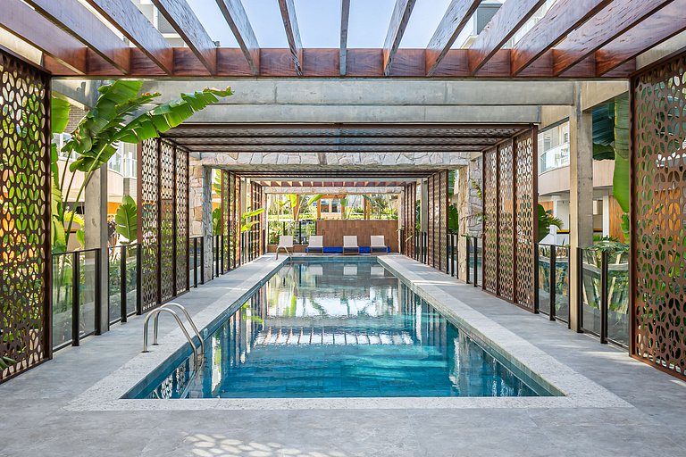 Pé na Areia com Luxo Piscina e Churrasqueira