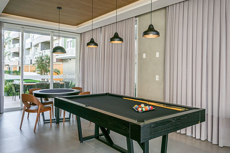 Pé na Areia com Luxo Piscina e Churrasqueira