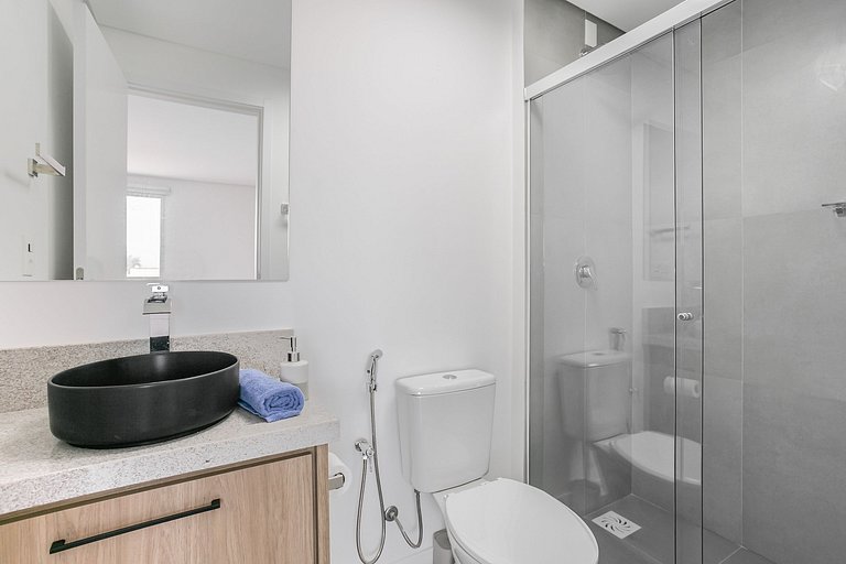 Pool and High Standard: very close to the beaches