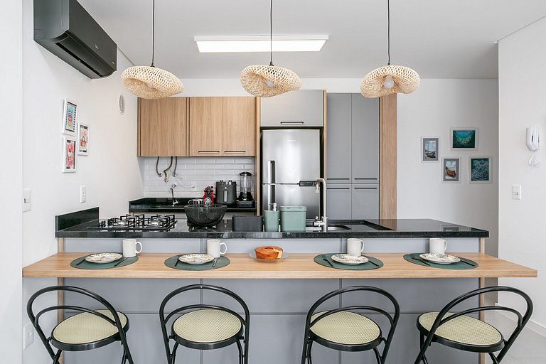 Pool and High Standard: very close to the beaches