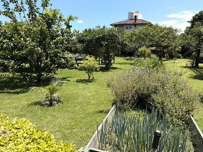 Pé na Areia: acesso privativo à praia!