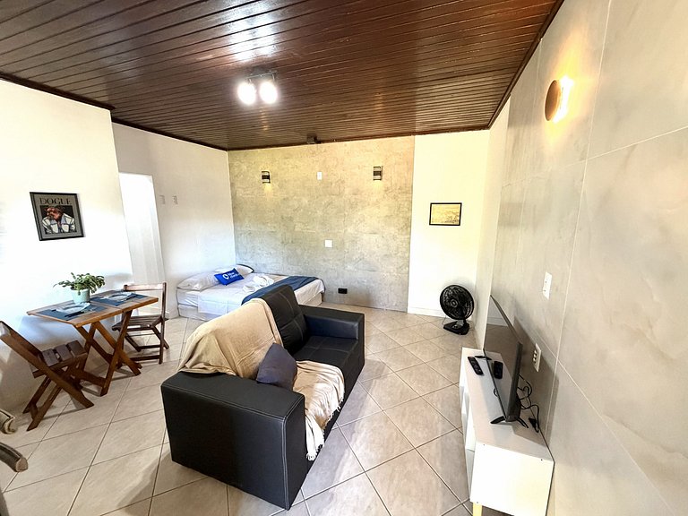 Estúdio praia da Armação 01: pertinho das praias