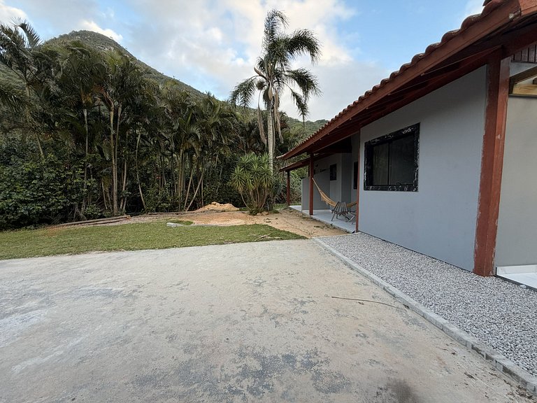 Estúdio praia da Armação 01: pertinho das praias