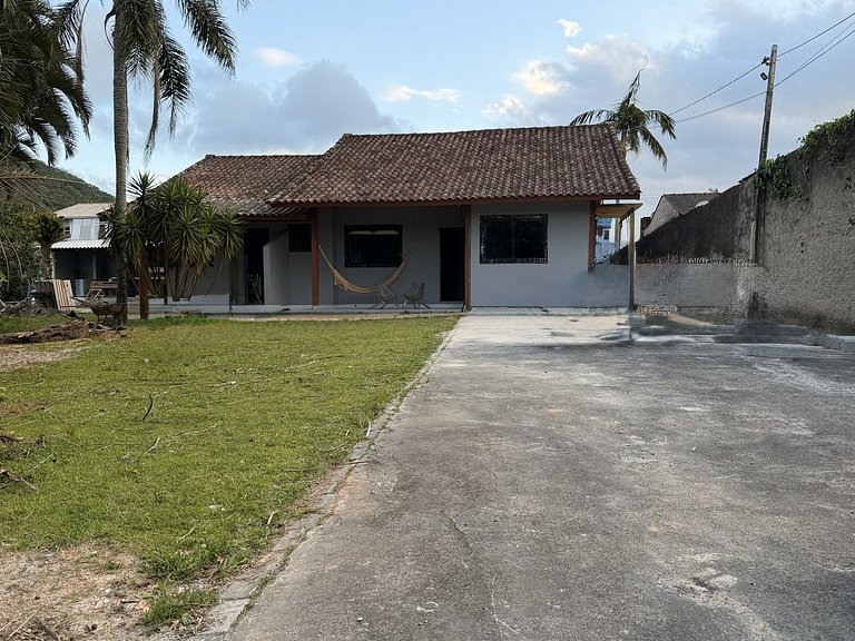 Estúdio praia da Armação 03: pertinho das praias