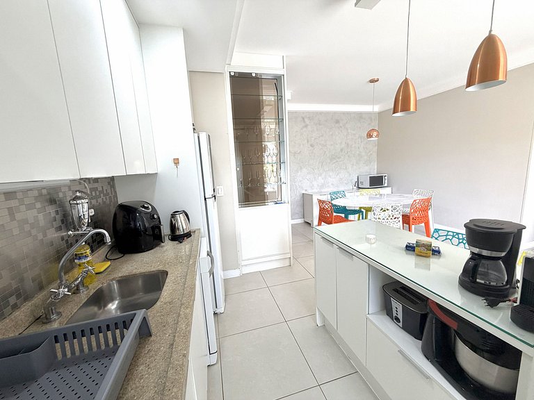 Novo Campeche: 500m do mar, condomínio clube Moana