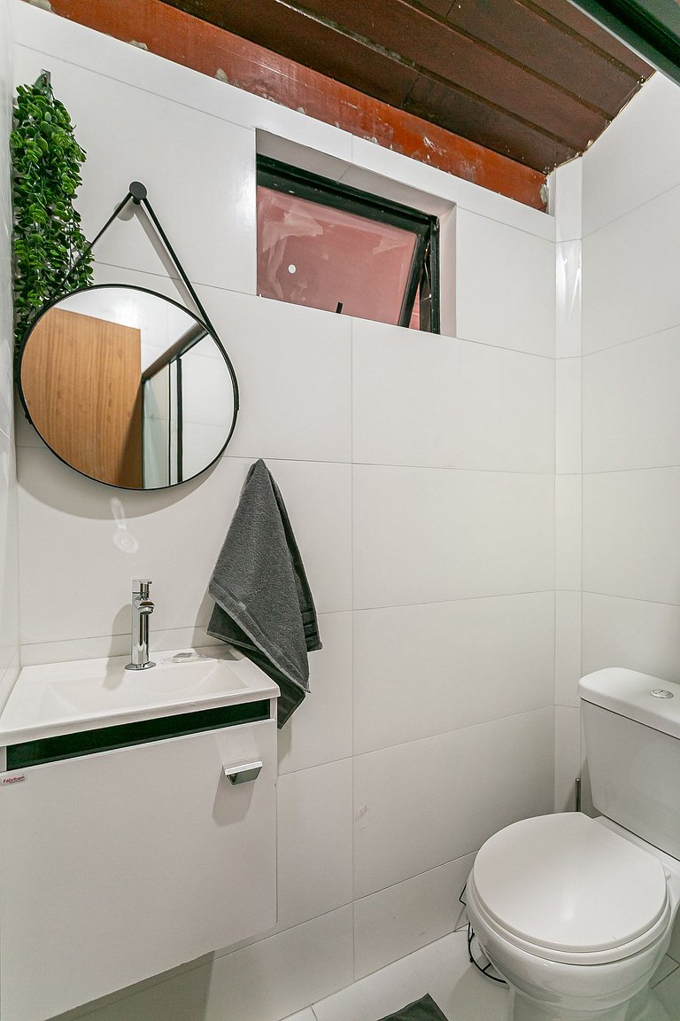 Stúdio #05 Praia Armação em meio a Natureza e Paz