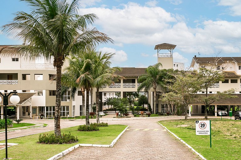 Condomínio resort à beira da lagoa: vista linda