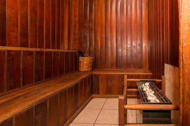 Estudio con pileta cerca de las playas