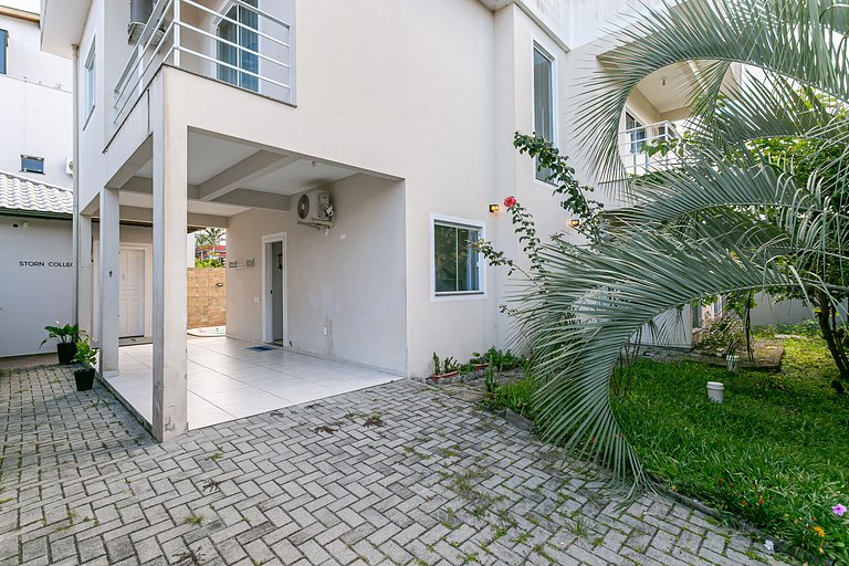 Spacious House in Campeche with Barbecue and Pool