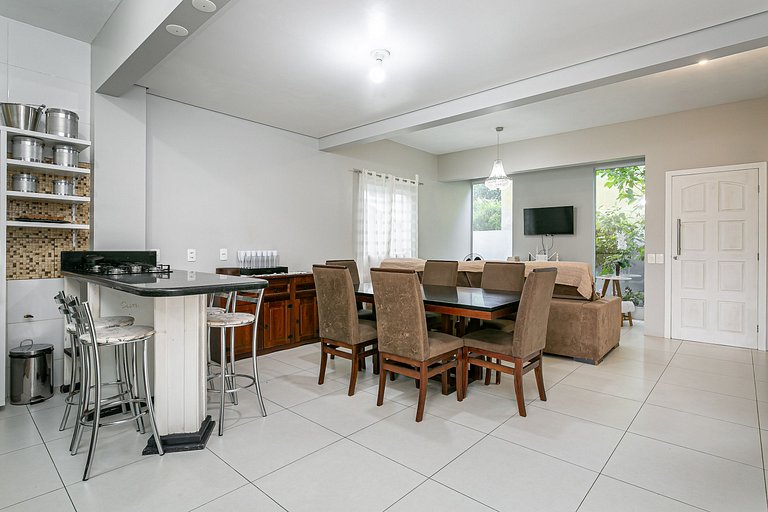 Casa Incrível com Piscina no Campeche