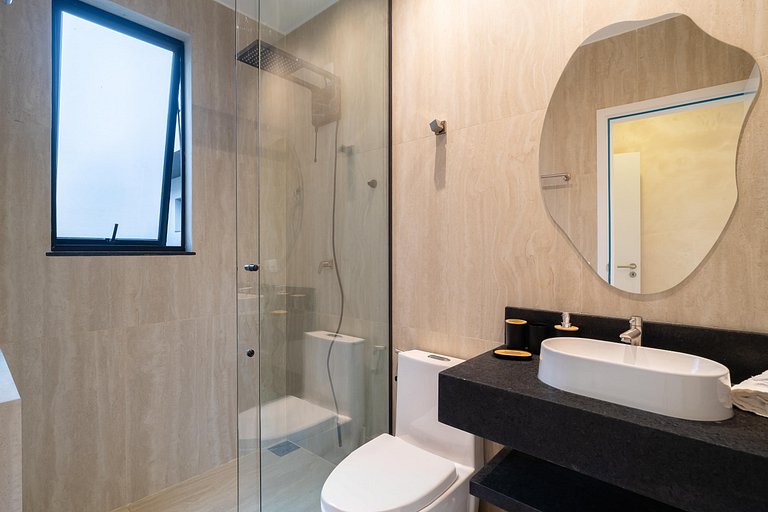 Moderna | 3 suites | jacuzzi | 450m de la playa